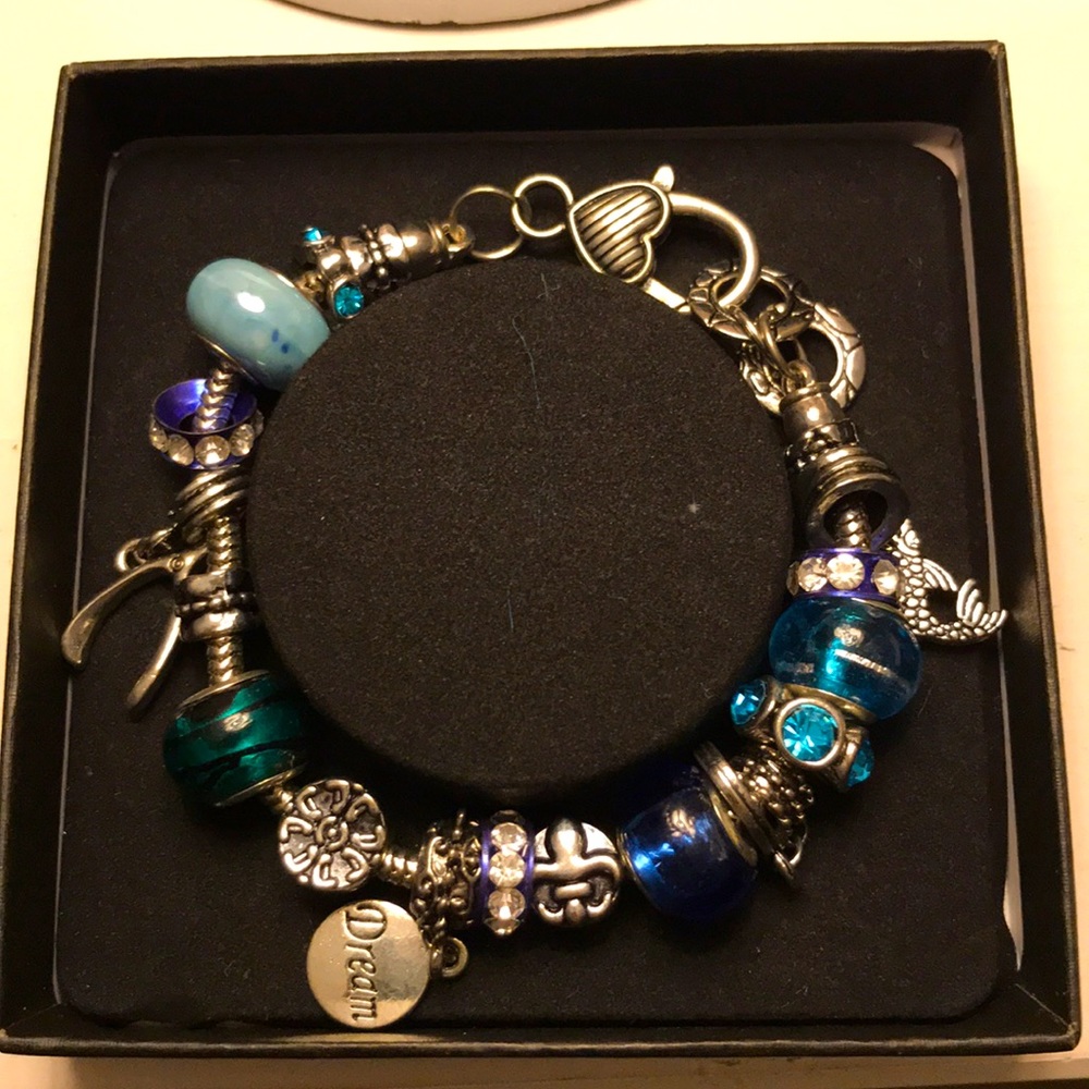 Mivita Charm Bracelet - Brand New